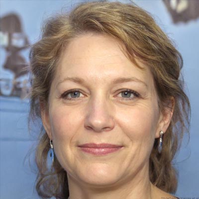 Julie T.
